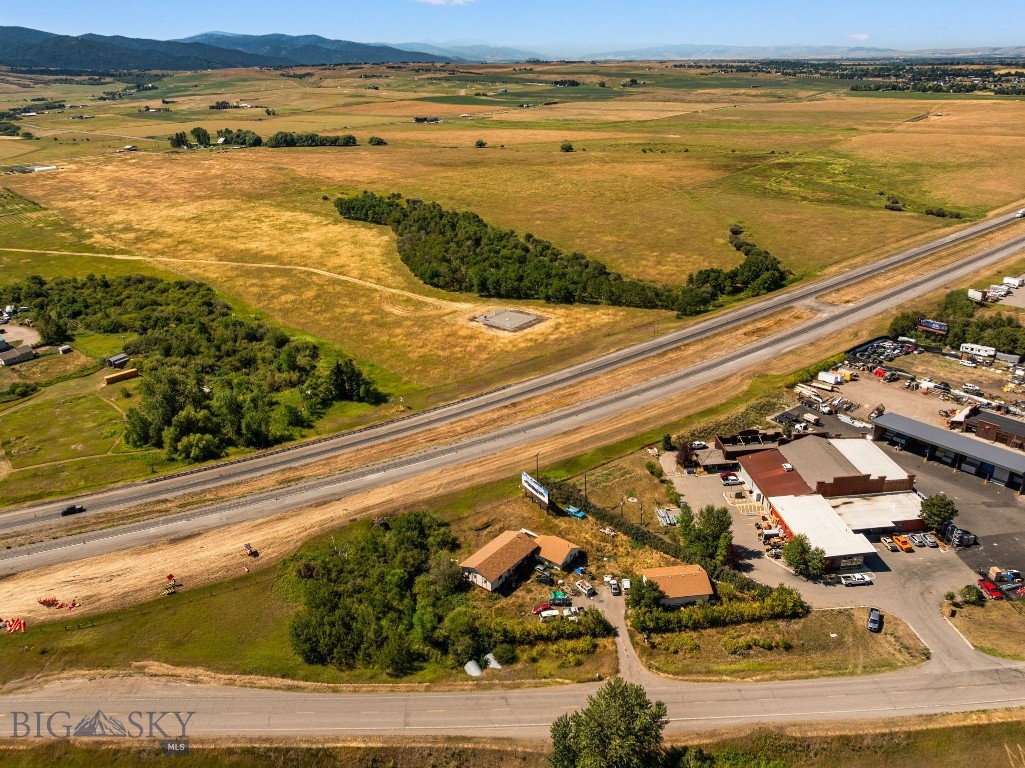 34374 Frontage Road Property Photo 12