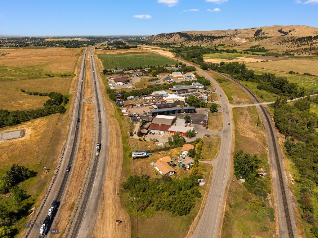 34374 Frontage Road Property Photo 20