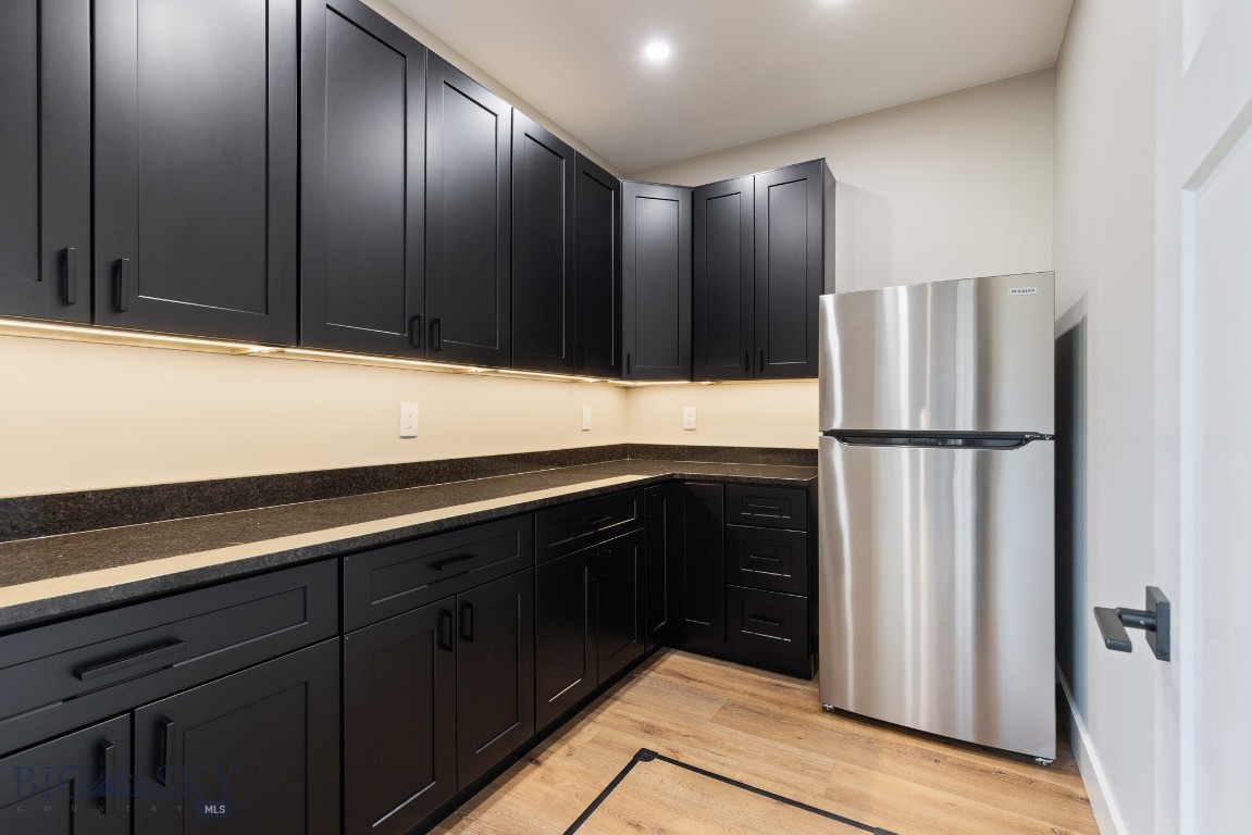 6111 Springhill Road Property Photo 16