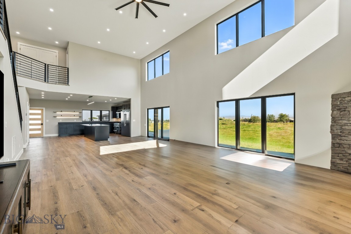 6111 Springhill Road Property Photo 21