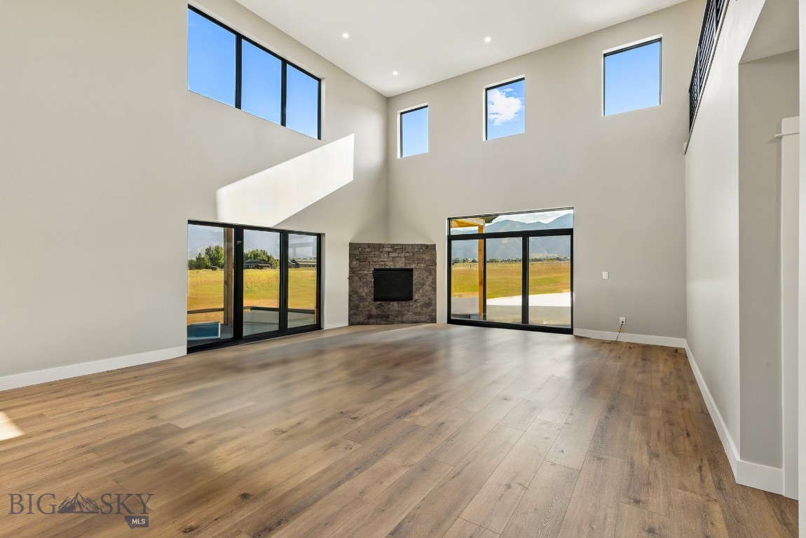 6111 Springhill Road Property Photo 22