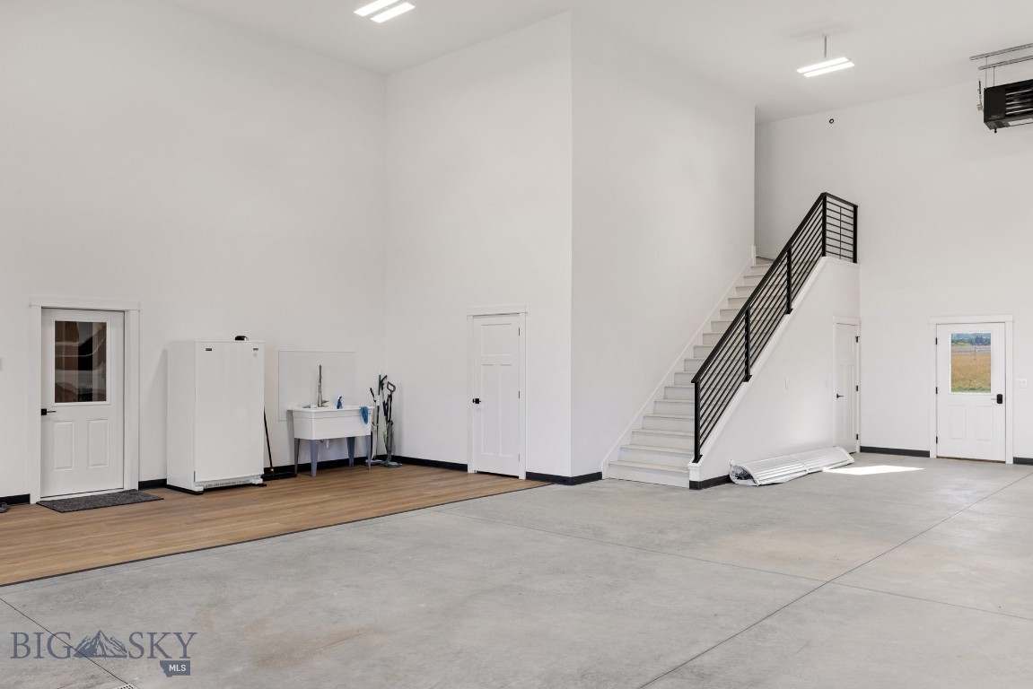 6111 Springhill Road Property Photo 55