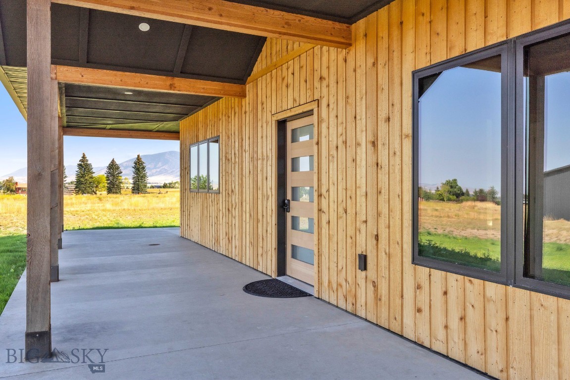 6111 Springhill Road Property Photo 57