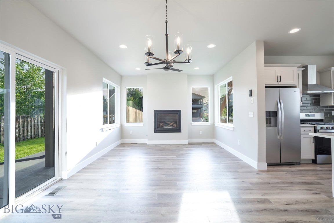 745 Rogers Way Property Photo 1