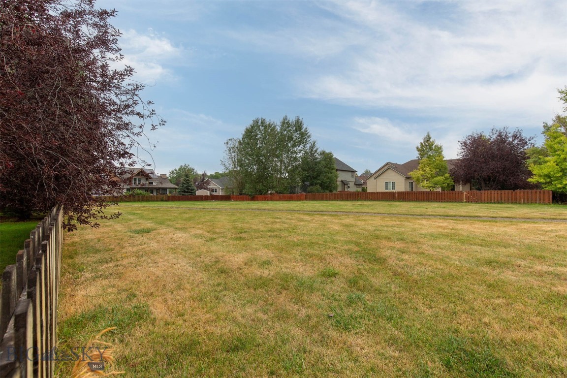 284 Annie Glade Property Photo 51