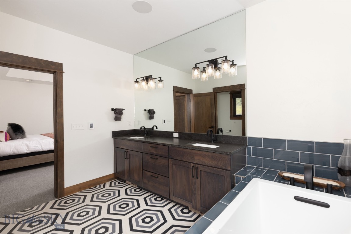 17 Nordic Lane Property Photo 34