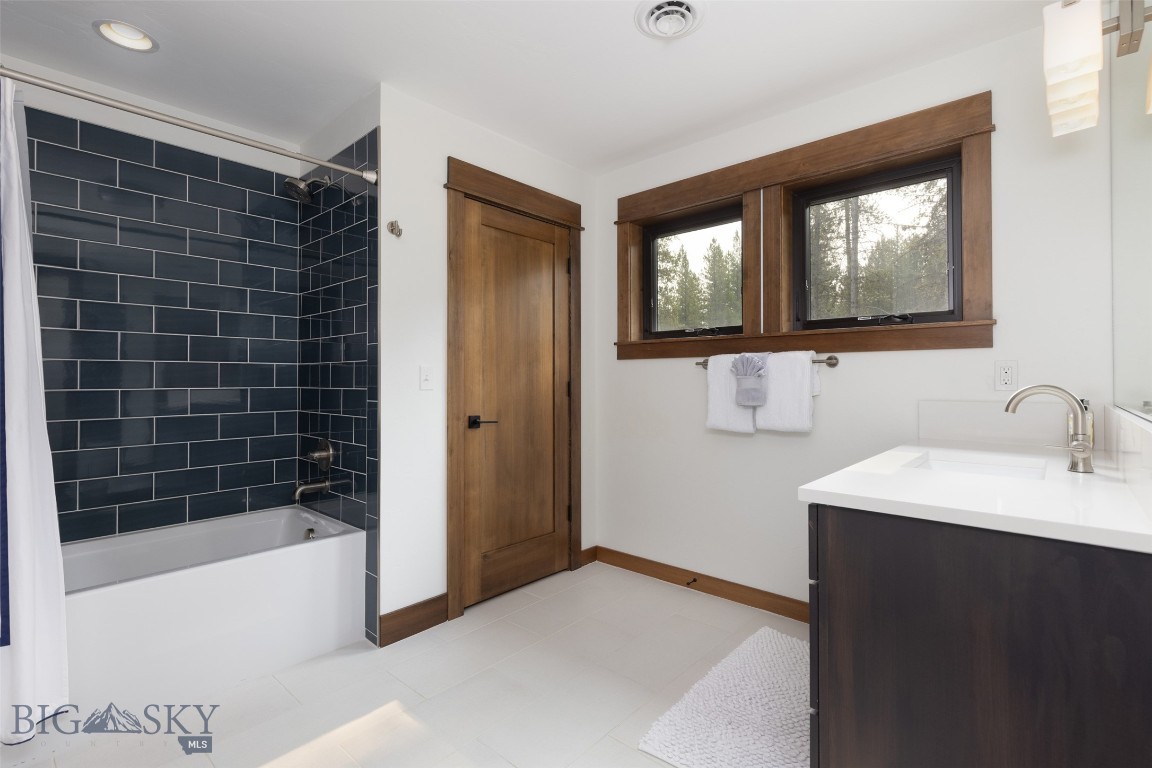 17 Nordic Lane Property Photo 43