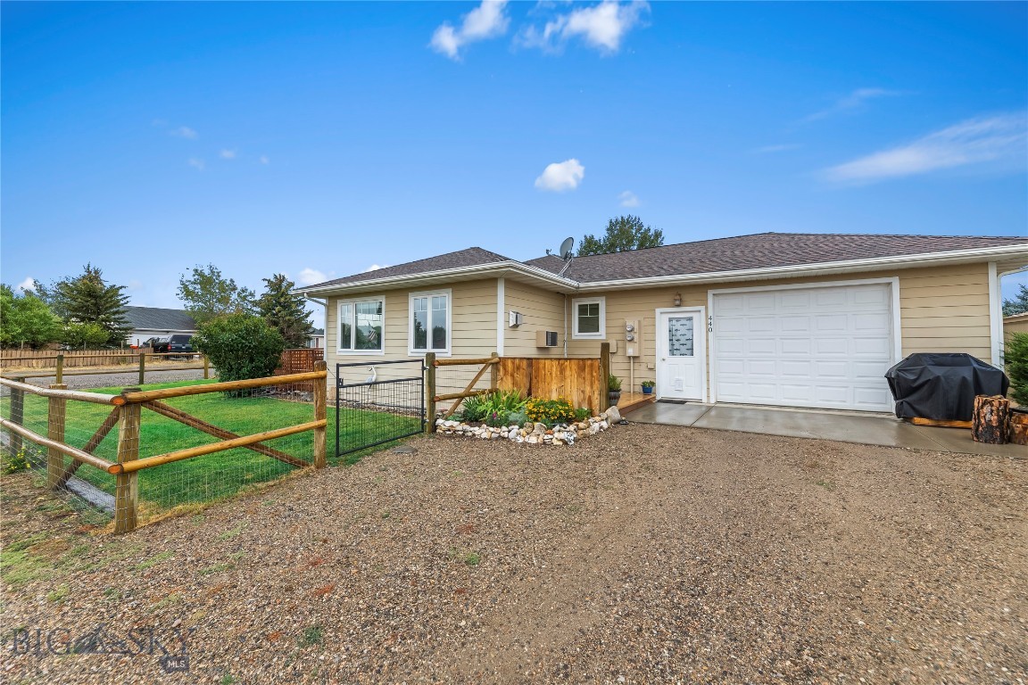 440 Beaverhead St Property Photo 36