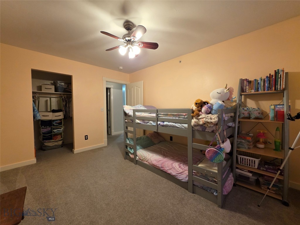 1124 Cruiser Lane J Property Photo 10