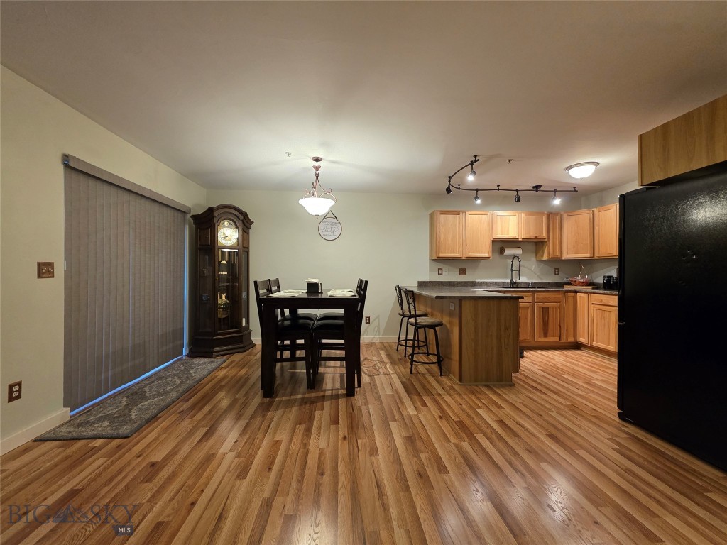 1124 Cruiser Lane J Property Photo 18