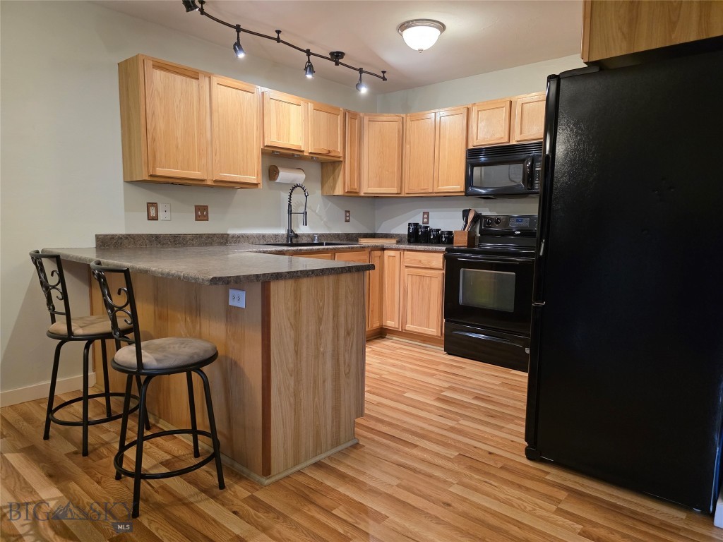 1124 Cruiser Lane J Property Photo 20