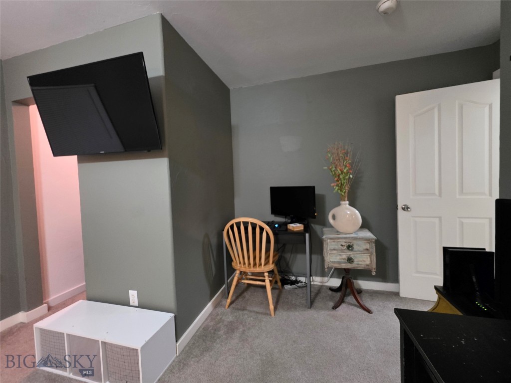 1124 Cruiser Lane J Property Photo 39