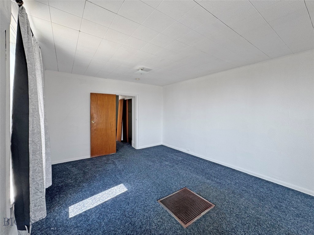 623 S Jackson Property Photo 10