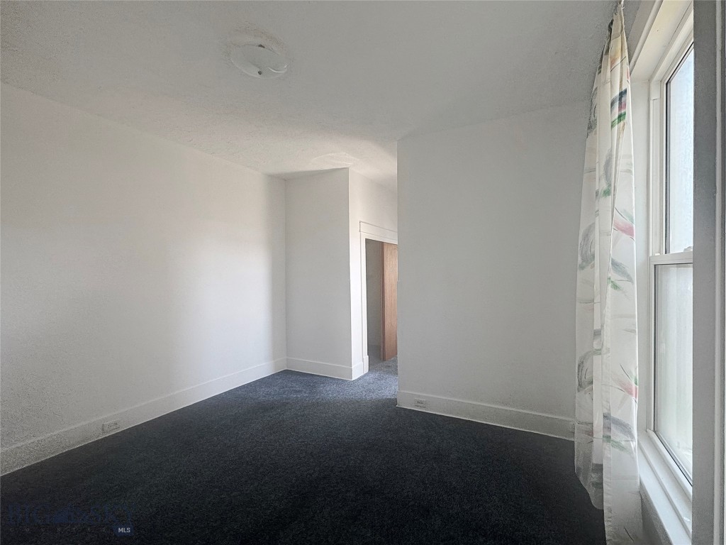 623 S Jackson Property Photo 18