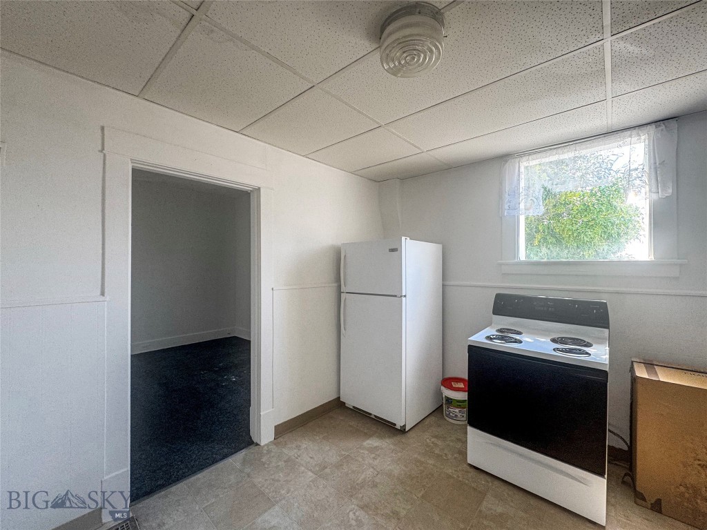 623 S Jackson Property Photo 22