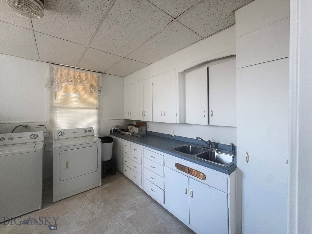 623 S Jackson Property Photo 23