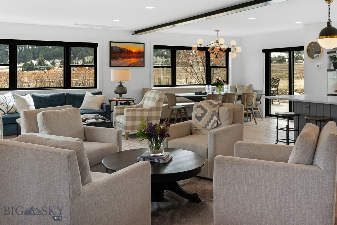 7980 Balsam Property Photo 7