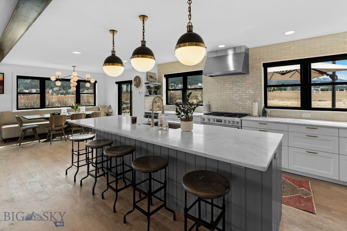 7980 Balsam Property Photo 14