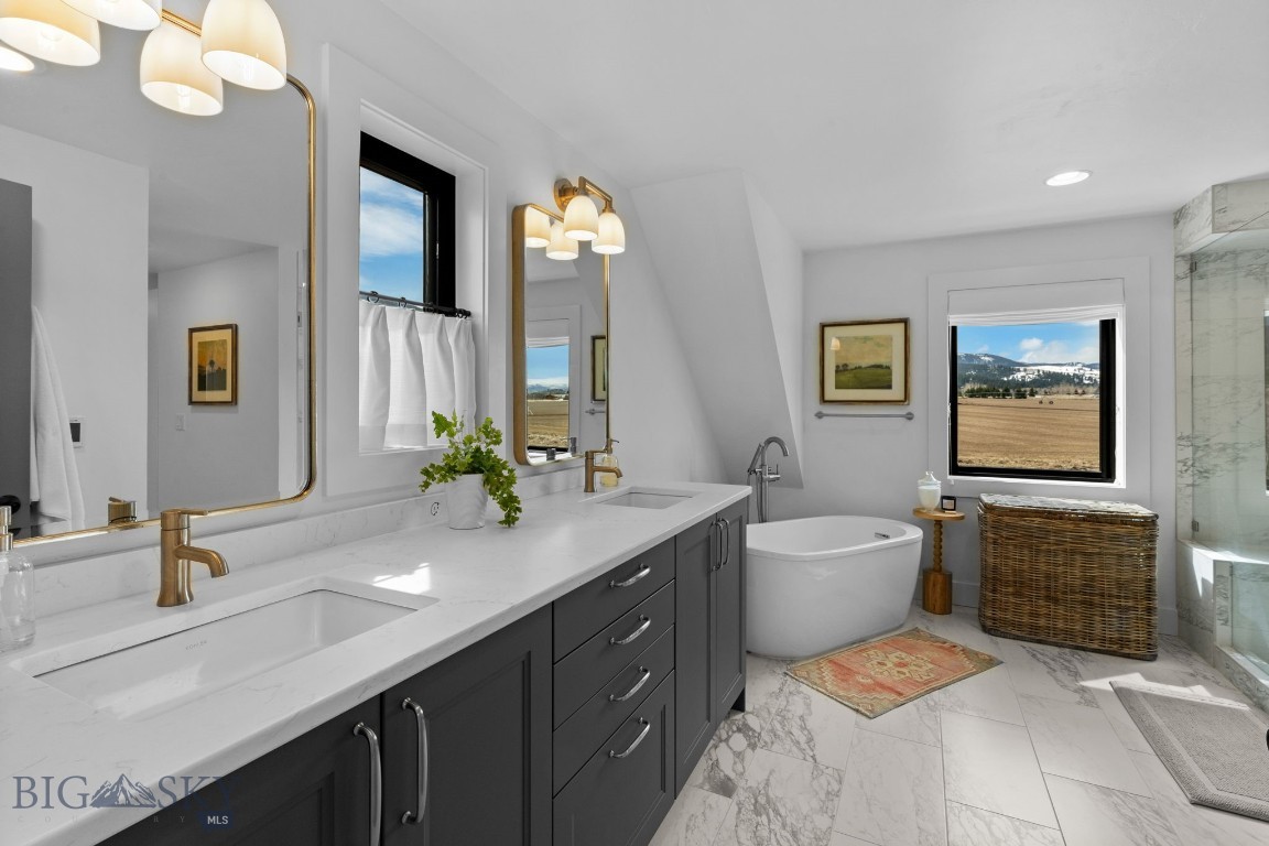 7980 Balsam Property Photo 28