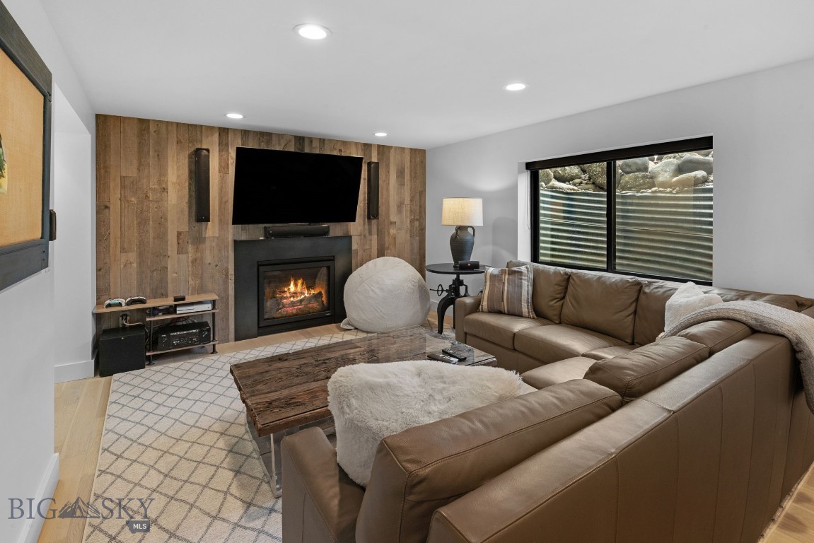 7980 Balsam Property Photo 36