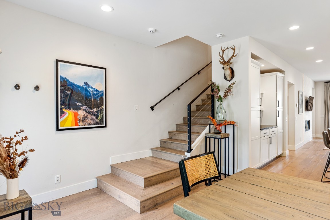 429 N Willson Avenue Property Photo 10