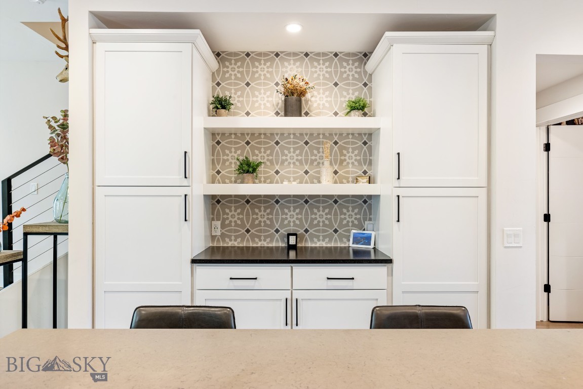 429 N Willson Avenue Property Photo 25