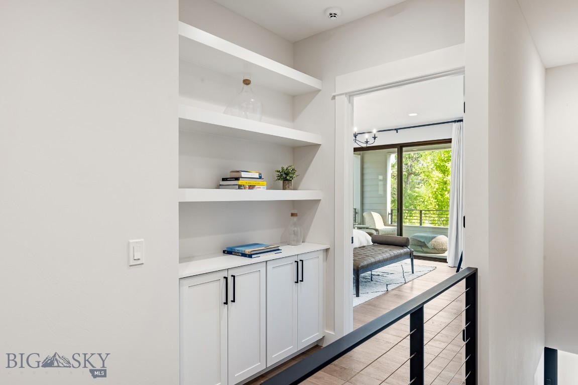 429 N Willson Avenue Property Photo 32