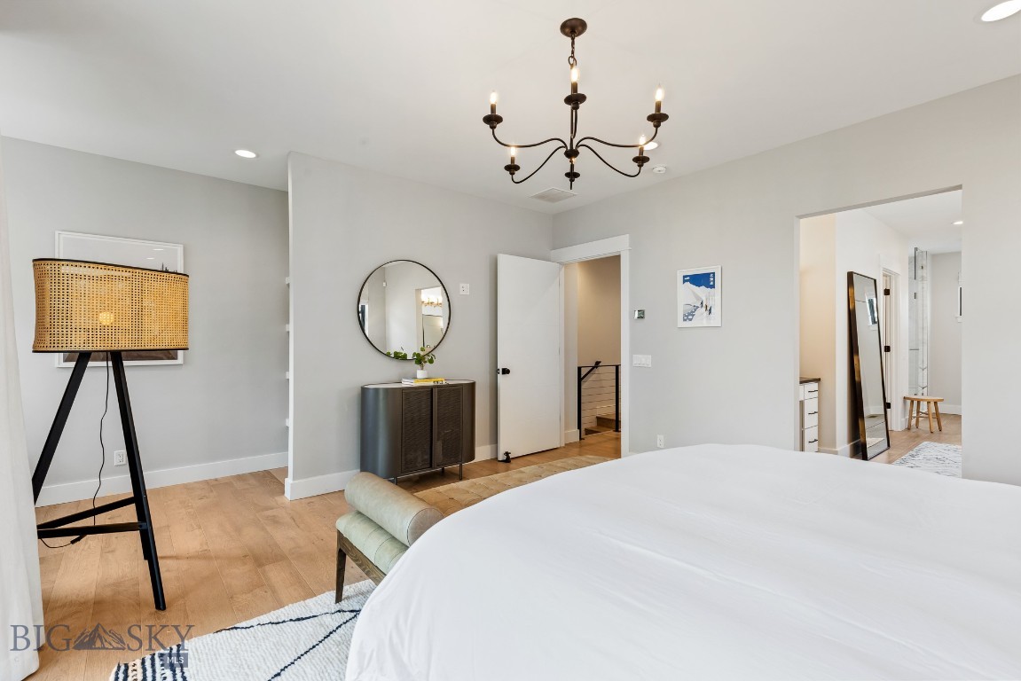 429 N Willson Avenue Property Photo 35