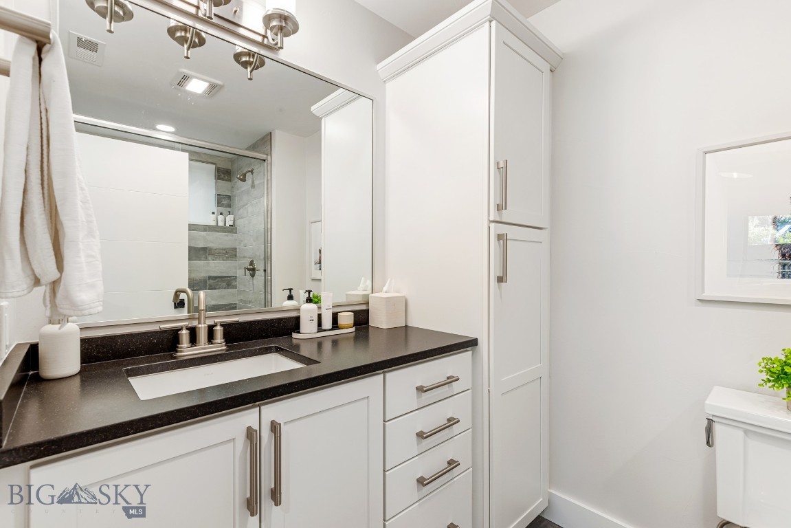 429 N Willson Avenue Property Photo 47