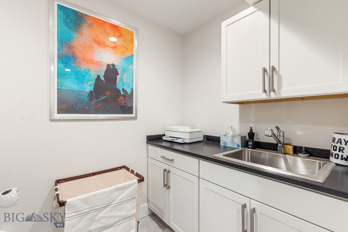 429 N Willson Avenue Property Photo 48