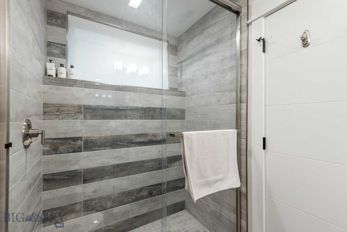 429 N Willson Avenue Property Photo 49