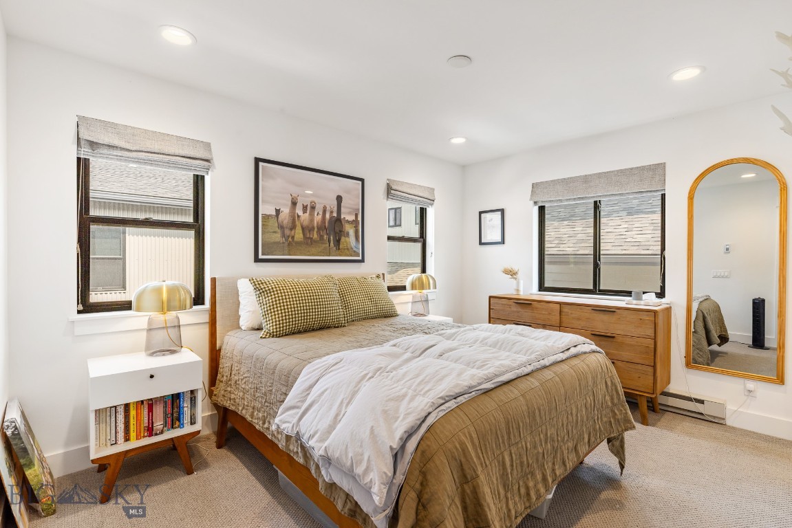 429 N Willson Avenue Property Photo 54