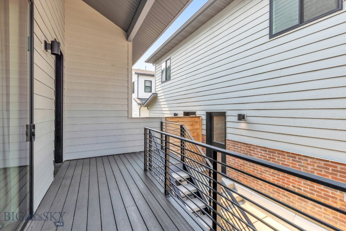 429 N Willson Avenue Property Photo 58