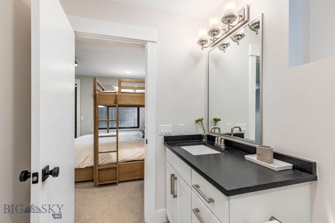 429 N Willson Avenue Property Photo 63