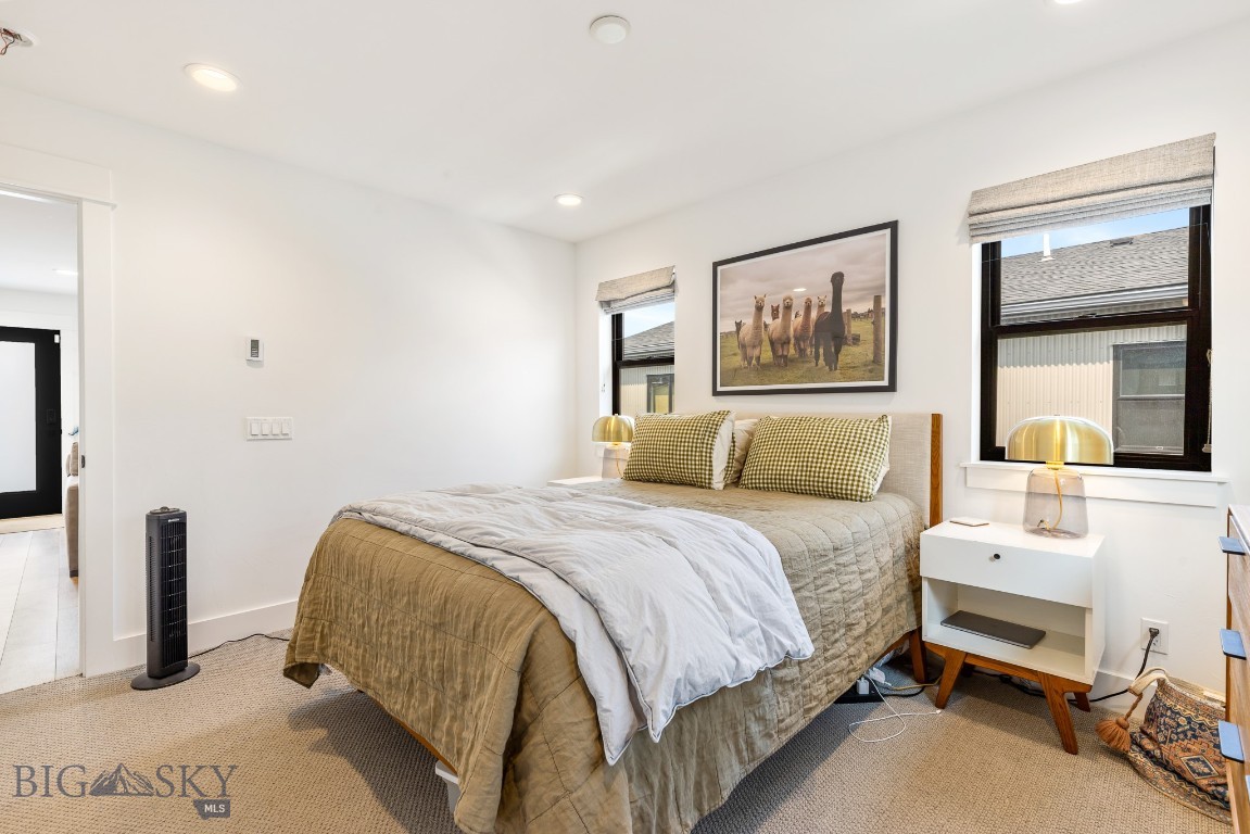 429 N Willson Avenue Property Photo 68