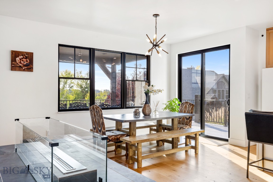 557 St Andrews Property Photo 13