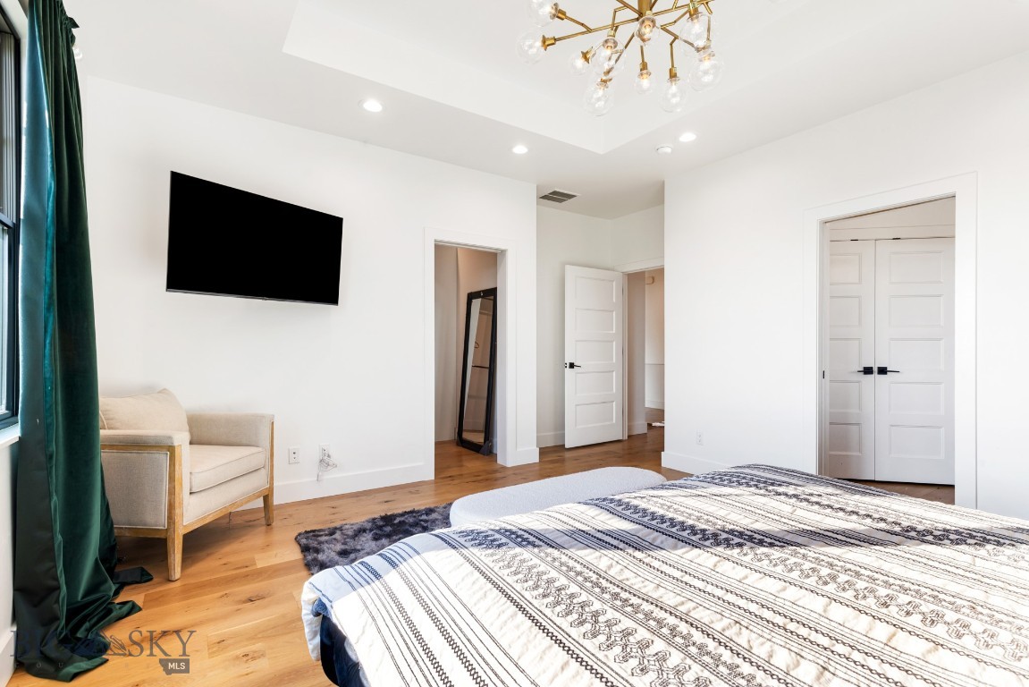 557 St Andrews Property Photo 24