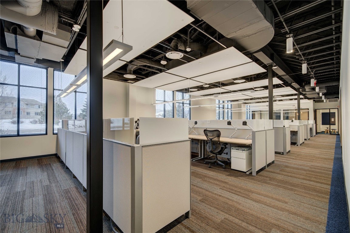 161 Enterprise Boulevard 101 Property Photo 12