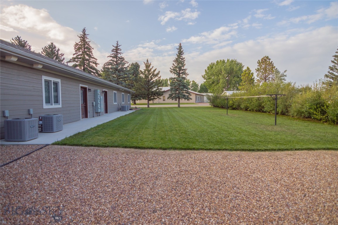 420 4th Avenue E Property Photo 4