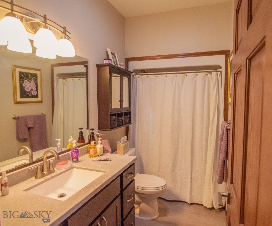 420 4th Avenue E Property Photo 14