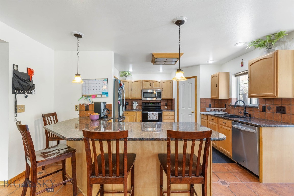 1010 Northern Pacific Property Photo 7