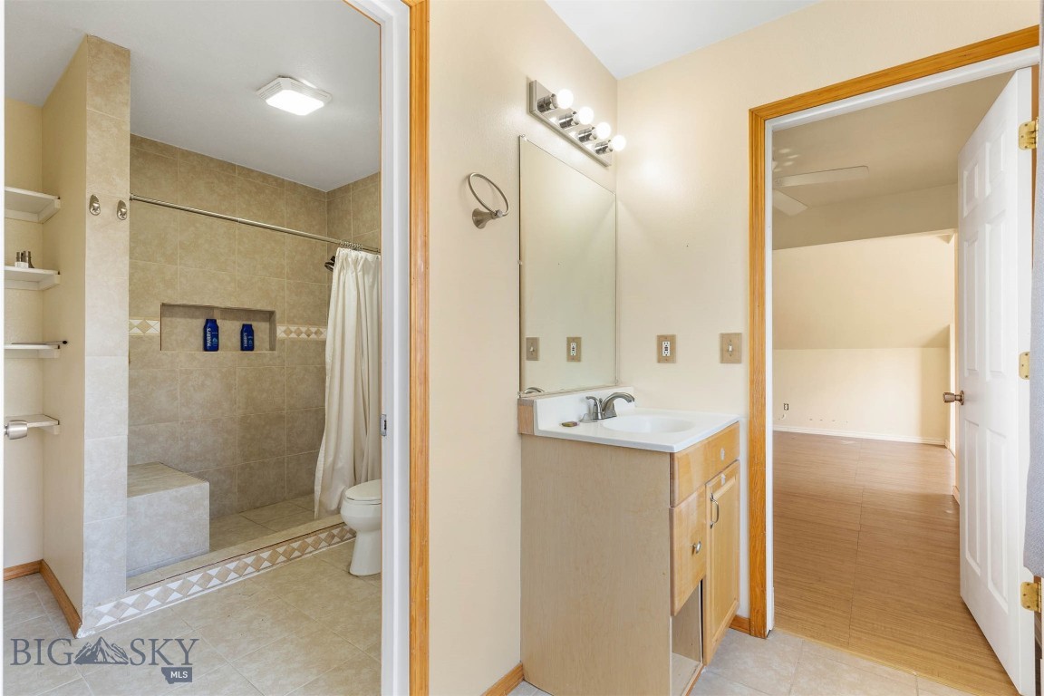 1010 Northern Pacific Property Photo 16