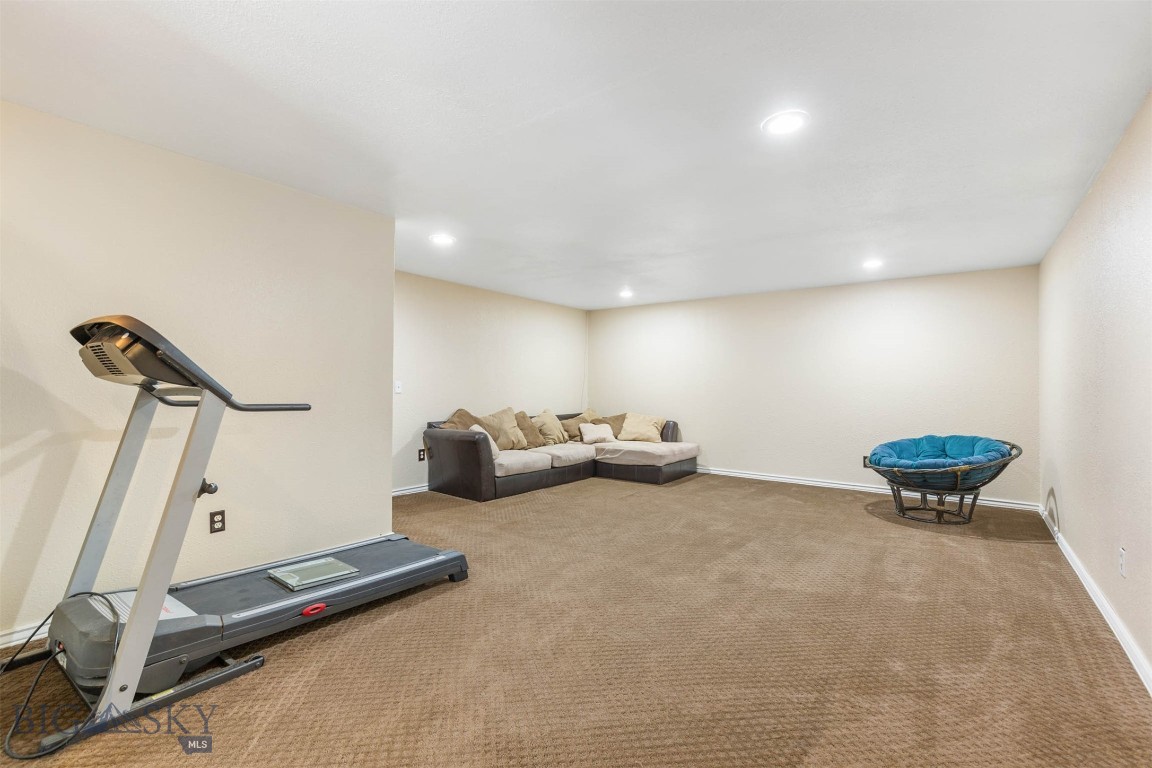 1010 Northern Pacific Property Photo 23