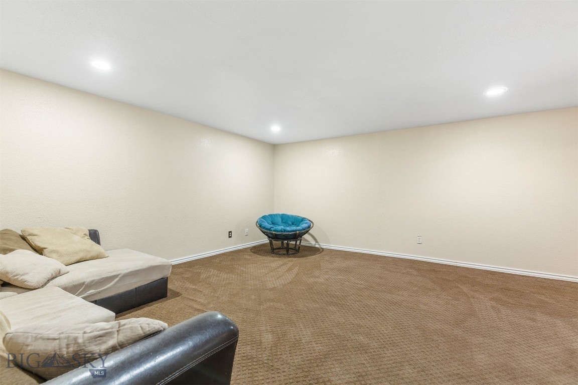 1010 Northern Pacific Property Photo 25