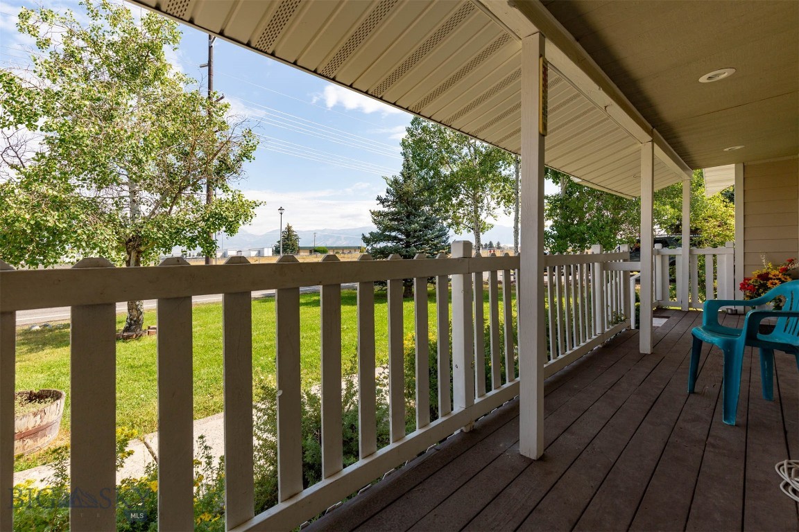 1010 Northern Pacific Property Photo 31