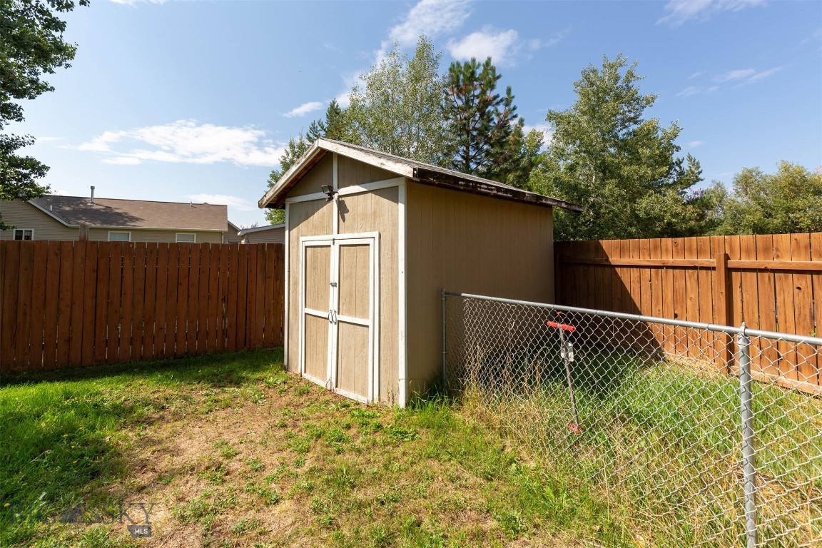 1010 Northern Pacific Property Photo 37