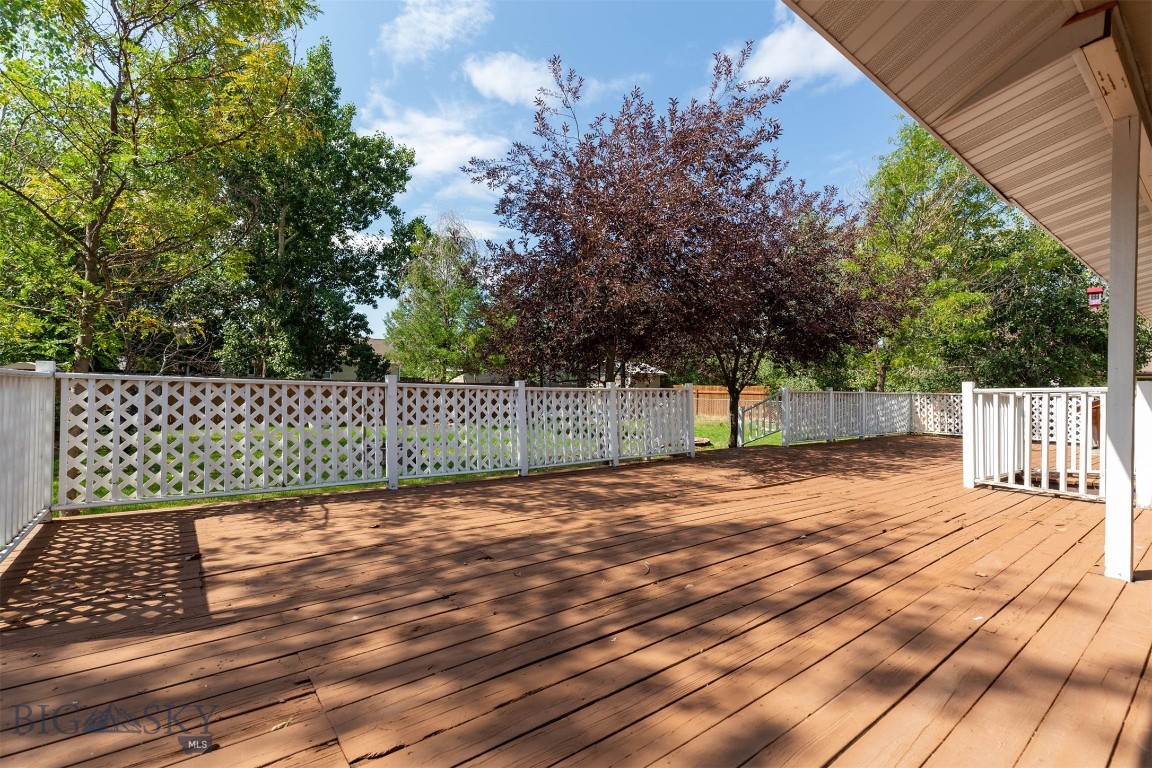 1010 Northern Pacific Property Photo 39