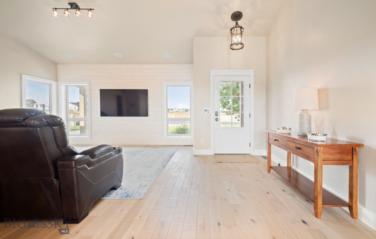 20 Star View Drive Property Photo 13