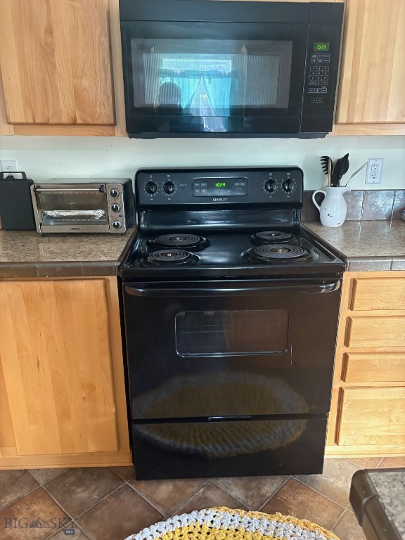 180 Lower Rader Creek Road Property Photo 15