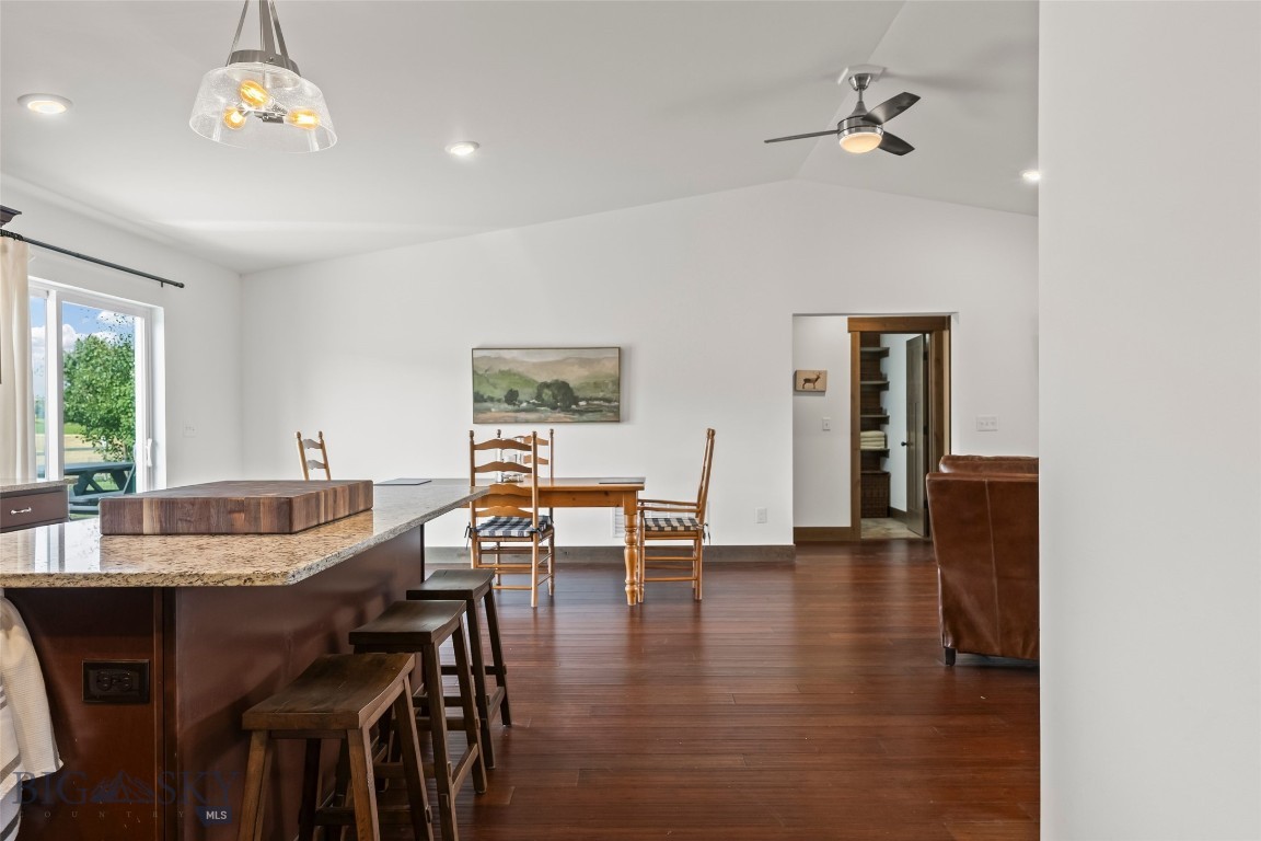 15 Madison Drive Property Photo 18